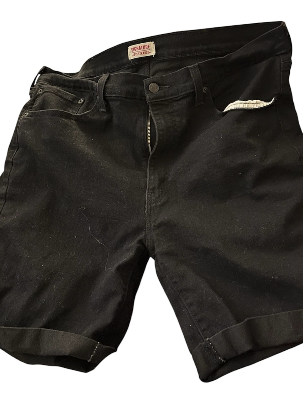 Signature Levi Strauss Black Rolled-Hem Jean Shorts